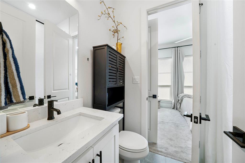 Main 7 Twnhm Add - Residential