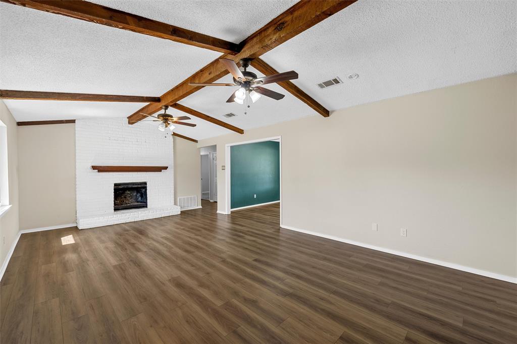900 N Bunker Drive