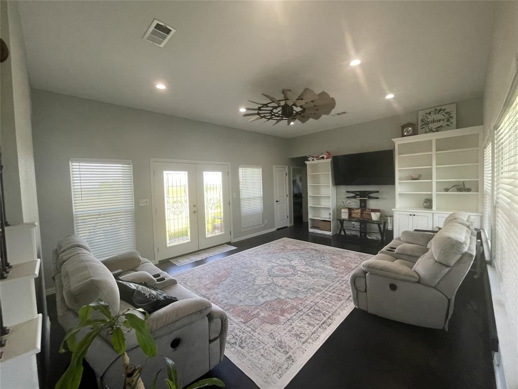 2622 Refuge Road