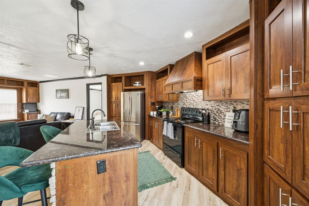 Knoll Ridge - Residential