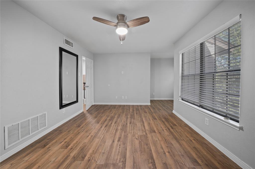 Glen Oaks Twnhms - Residential