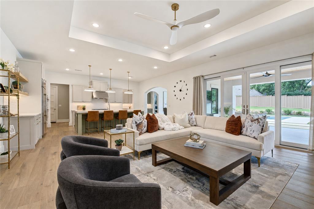 2602 Pointe Court