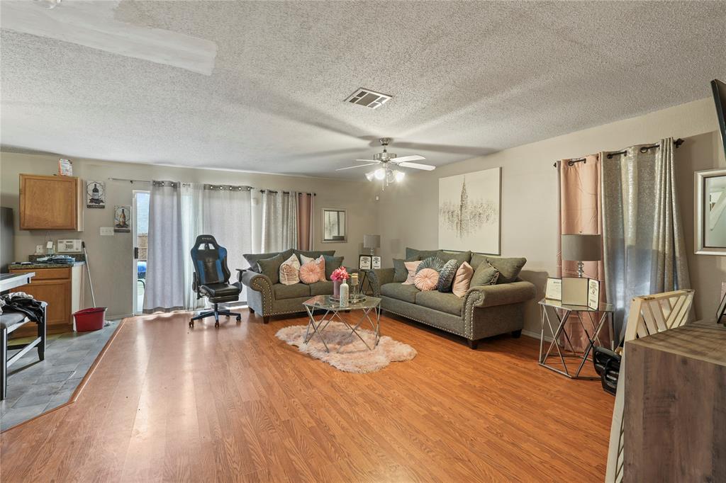 2052 Club Oak Drive