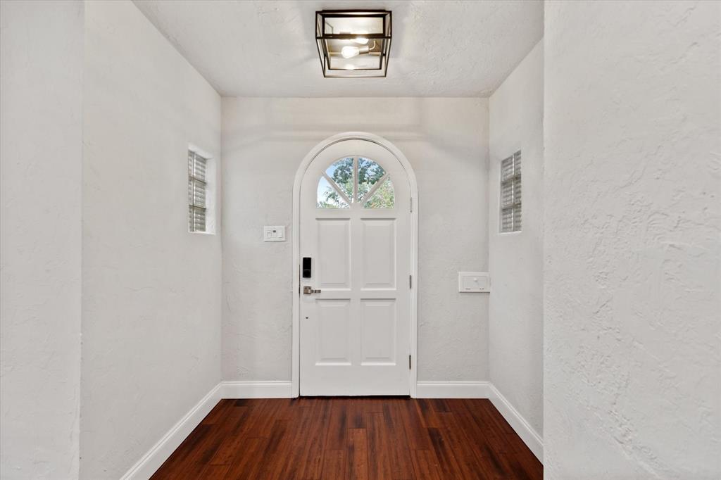 Kessler Plaza - Residential