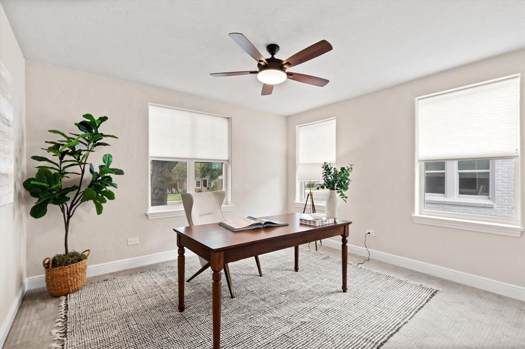 Kessler Plaza - Residential