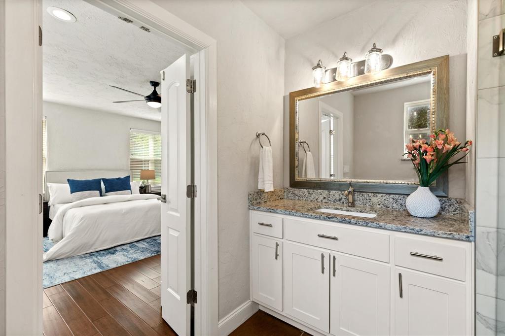 Kessler Plaza - Residential