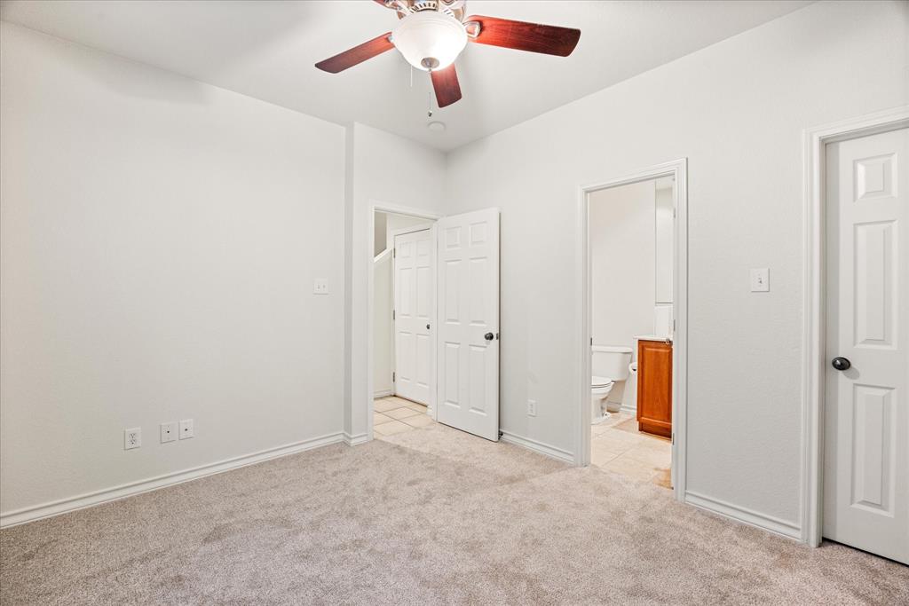 Ridglea Place - Residential