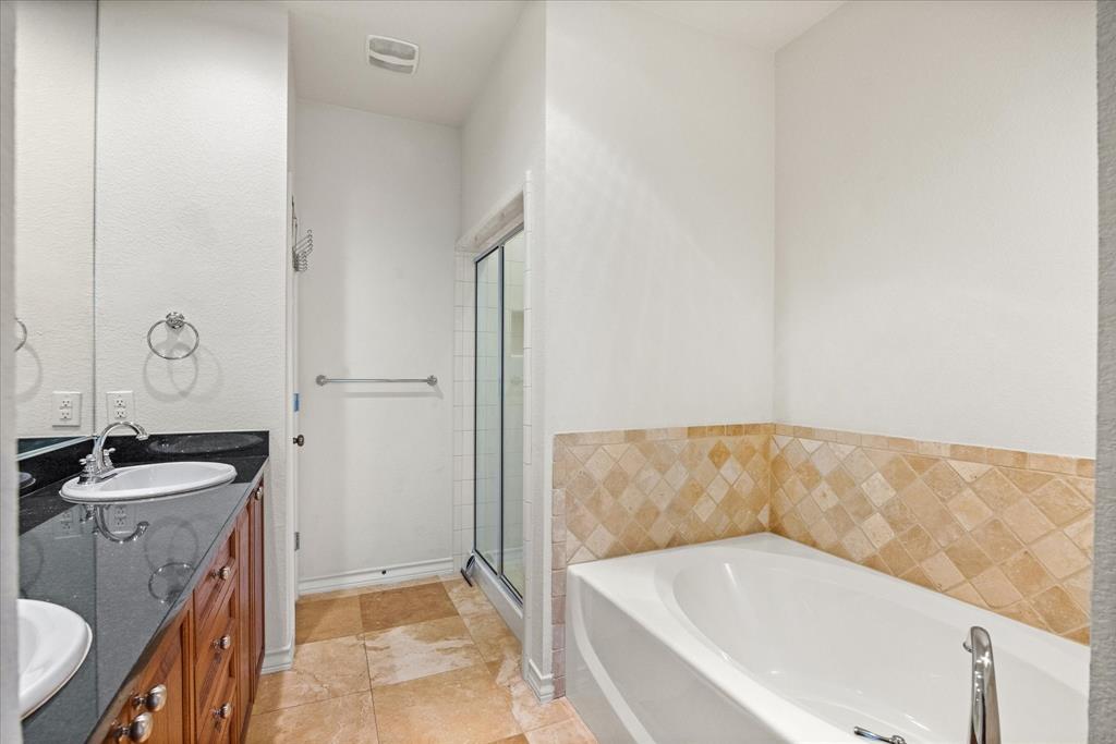 Ridglea Place - Residential