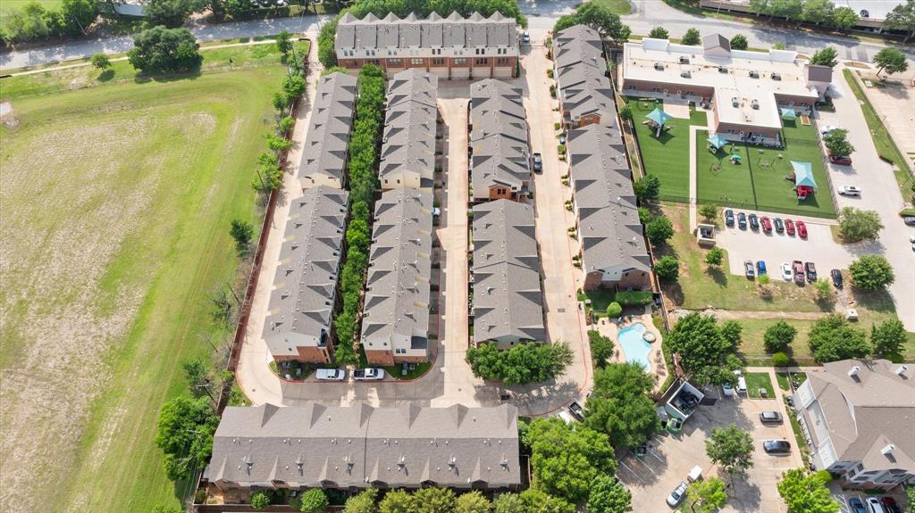 Ridglea Place - Residential