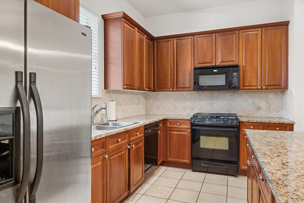 Ridglea Place - Residential