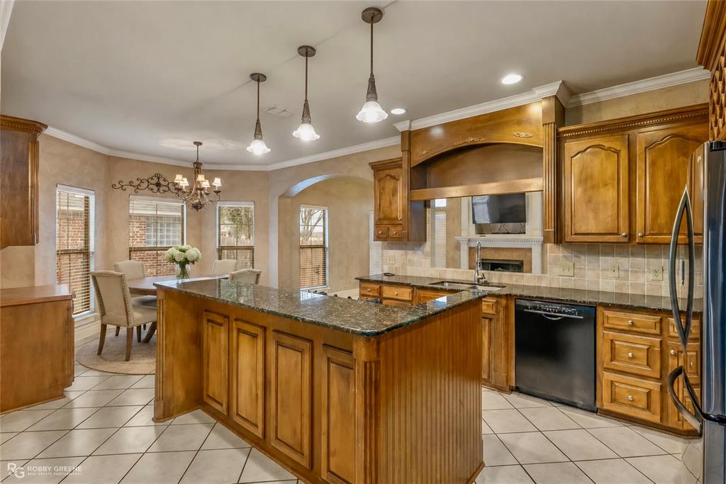 519 Canterbury Lane