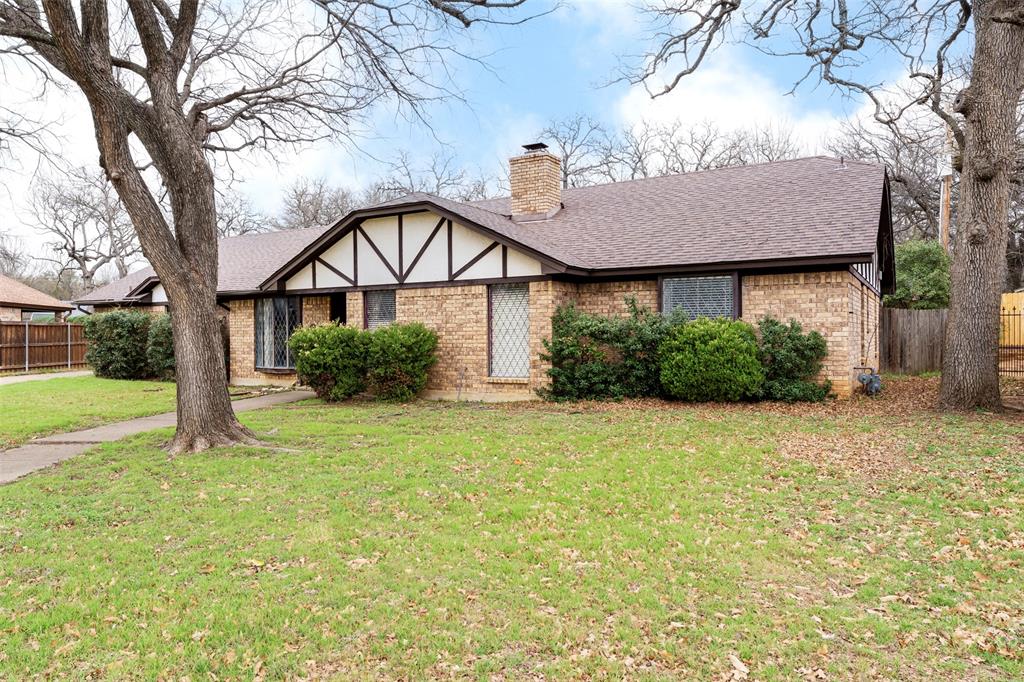 549 Greenwood Circle