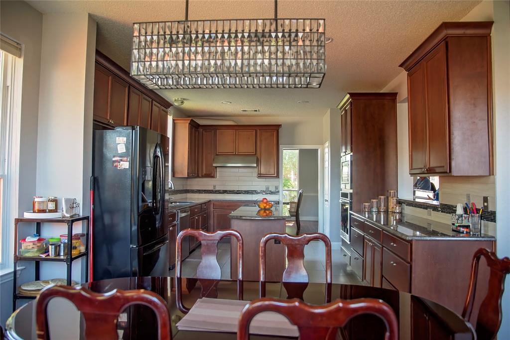 7113 Chandler Drive