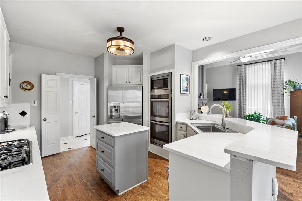 Plano, Texas 75025, United States, 3 Bedrooms Bedrooms, ,3 BathroomsBathrooms,Residential,Active,215904