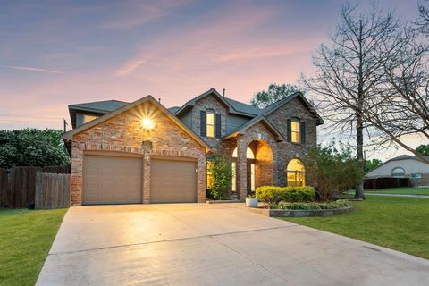 Photo of 2113 Carriage Hill, Denton, TX 76207 (MLS # 21221898)