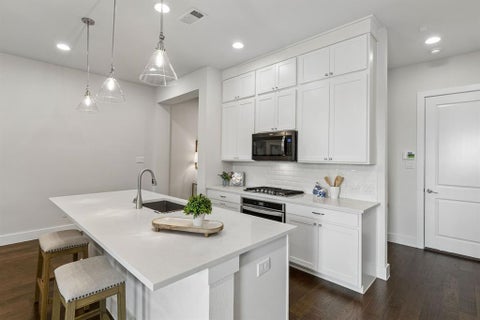 Tiny photo for 17717 Sage Lane, Dallas, TX 75252 (MLS # 21396798)