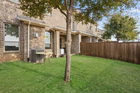 Tiny photo for 17717 Sage Lane, Dallas, TX 75252 (MLS # 21396798)