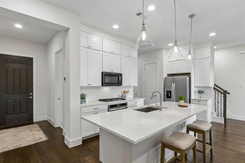 Tiny photo for 17717 Sage Lane, Dallas, TX 75252 (MLS # 21396798)