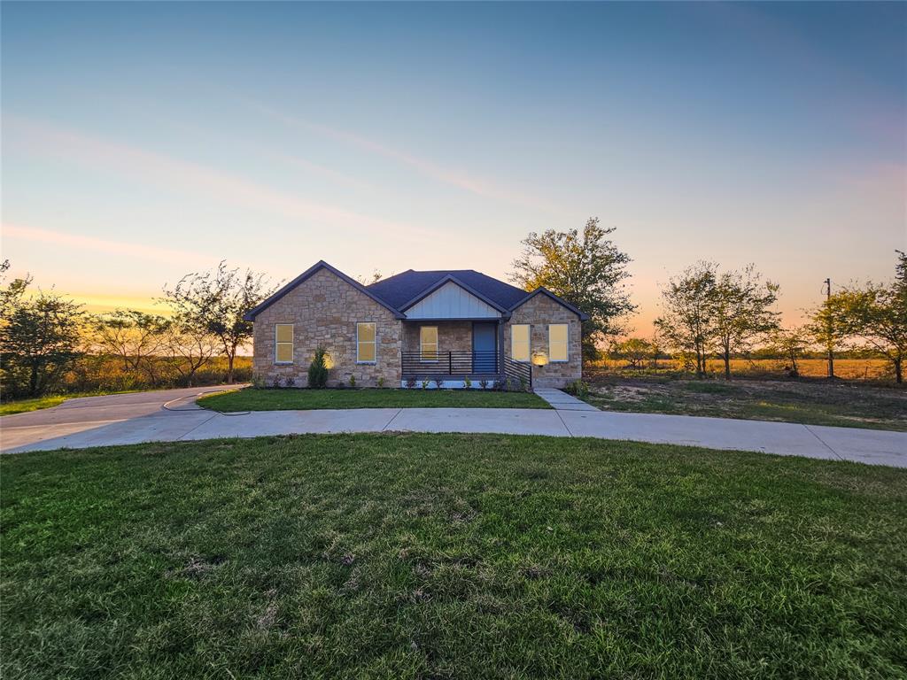 19412 County Road 4043