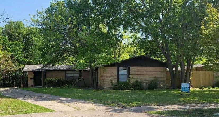 Photo of 735 Sherbrook Drive, Richardson, TX 75080 (MLS # 21307368)