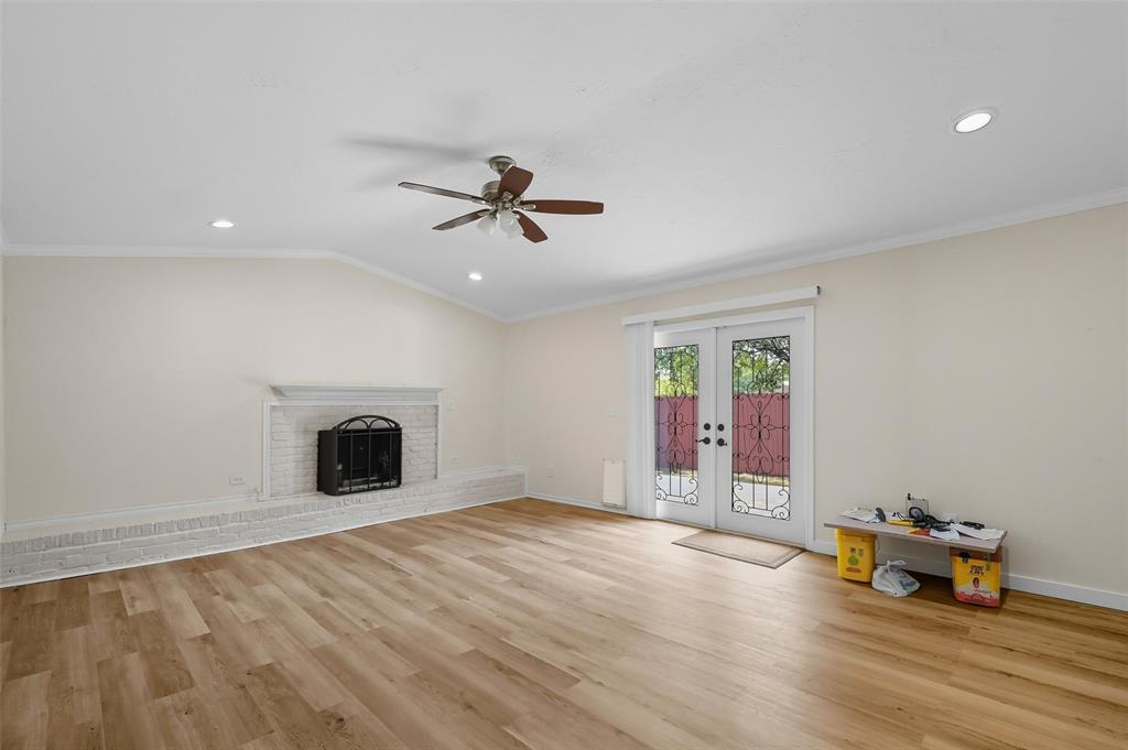 Central Park - Residential