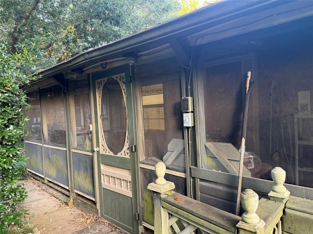 J Rose - Residential