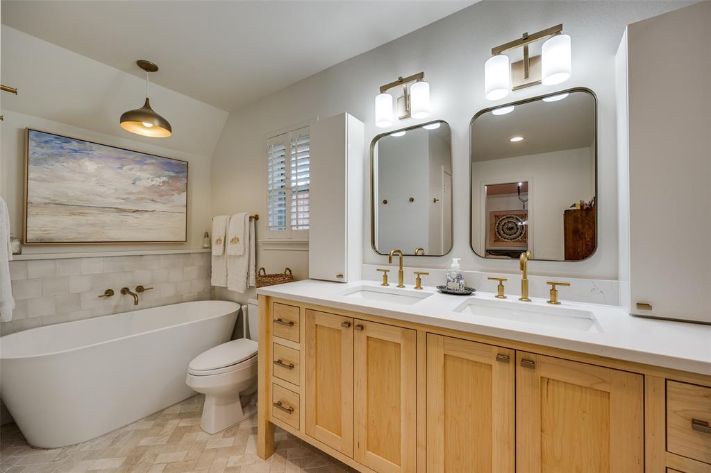 7247 Joyce Way