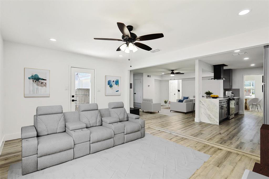1126 Bobbie Lane