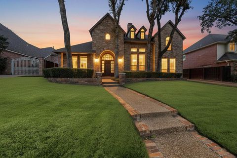 2115 Royal Dominion Court Arlington TX 76006