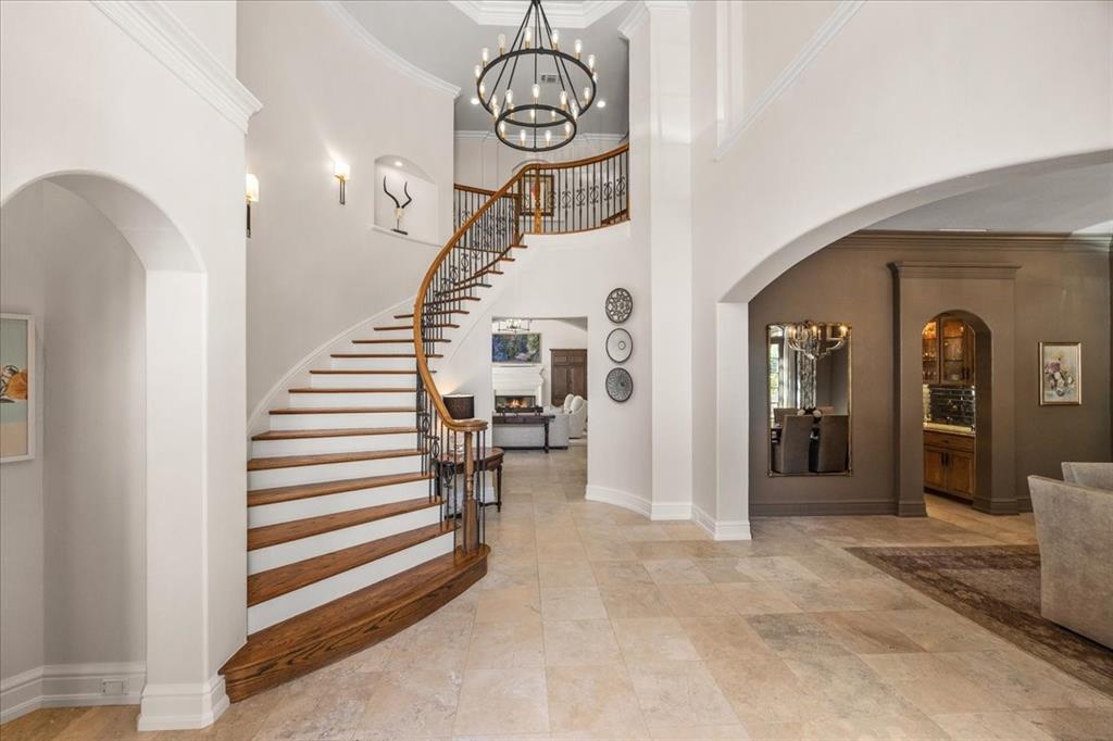 4907 Westbriar Drive