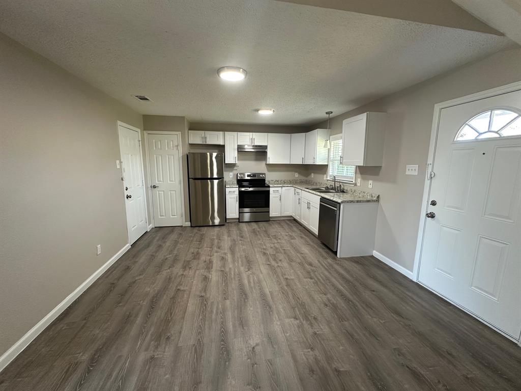 New World Add #4 - Residential Lease