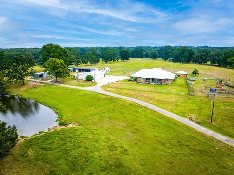 2213 CR 3140 Cookville TX 75558