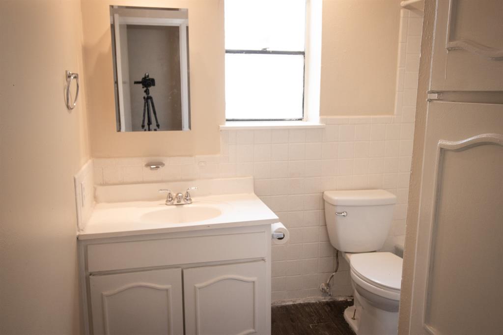 Country Club Heights - Residential Lease