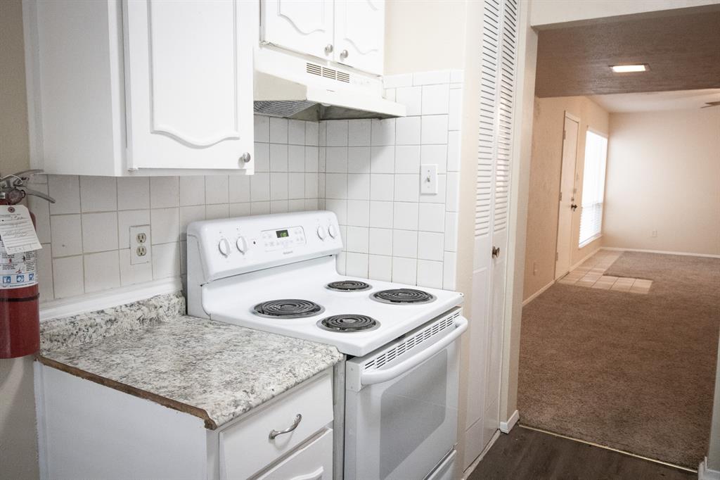 Country Club Heights - Residential Lease