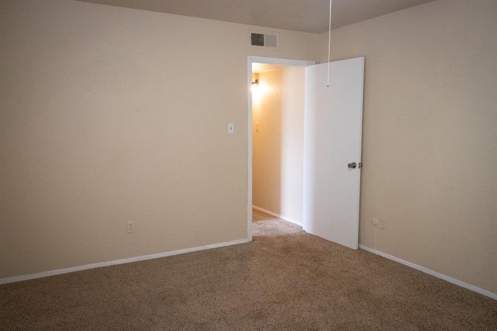 Country Club Heights - Residential Lease