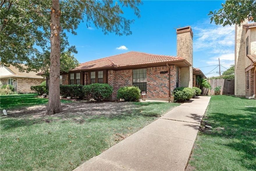 Great 2 Bed, 2 Bath with 2 Car Garage Brick Home in Dallas! Featuring Electric Range, Dishwasher, Disposal, Full Size Washer and Dryer Connections, Central Heat and Air, Gas Fireplace with Carpet and Vinyl Flooring and a Wood-fenced Backyard. (Pets case by case) (No Section 8)