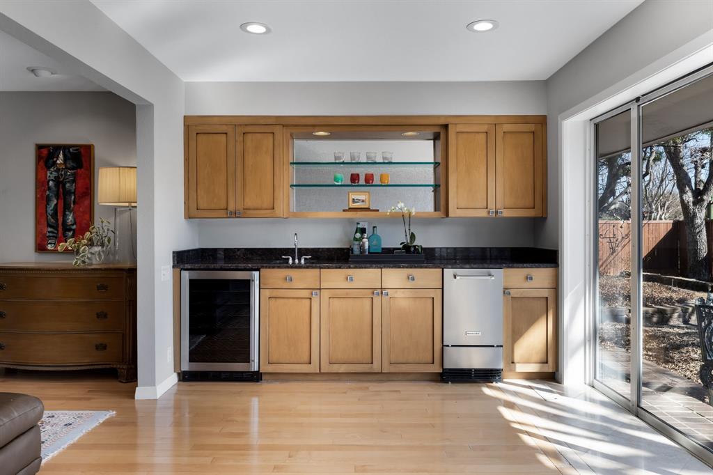 HOCKADAY SQUARE - Residential