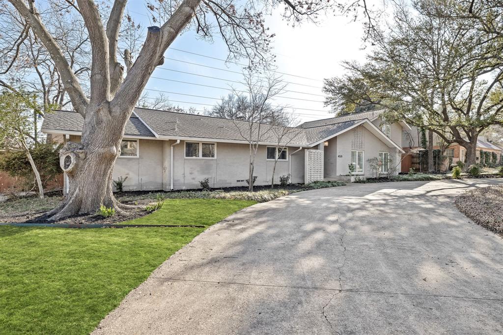 HOCKADAY SQUARE - Residential