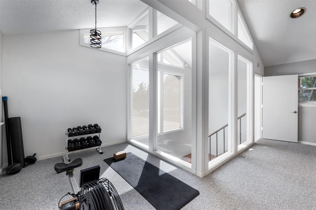 HOCKADAY SQUARE - Residential