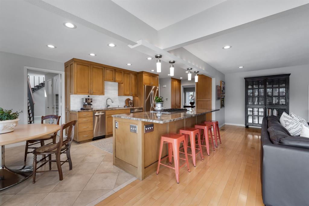 HOCKADAY SQUARE - Residential