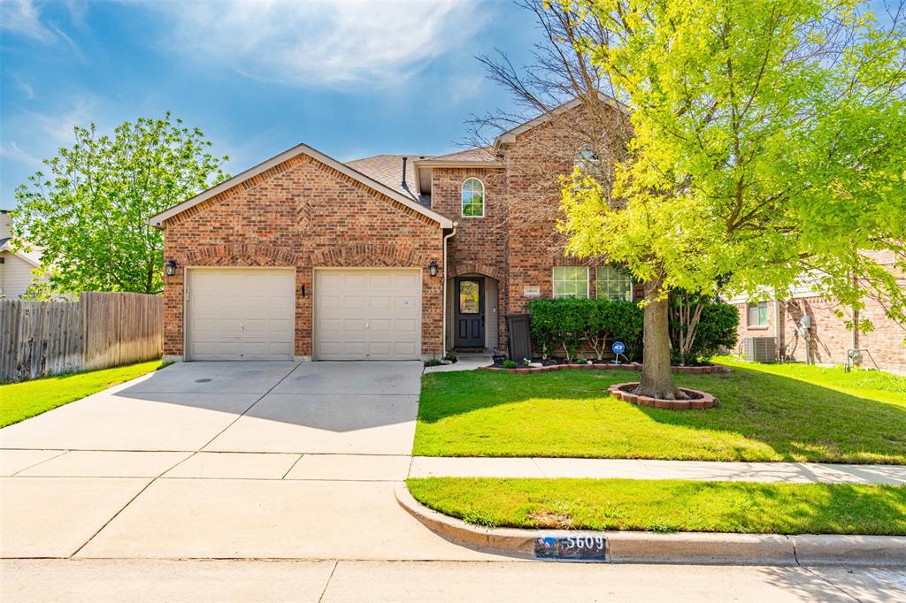 5609 Broken Gap Drive