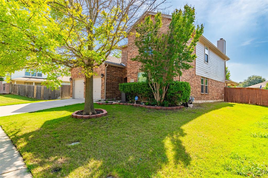 5609 Broken Gap Drive