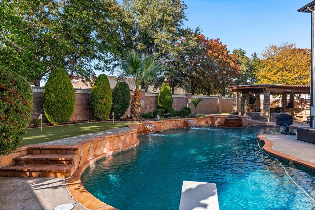 2520 Towne View Court