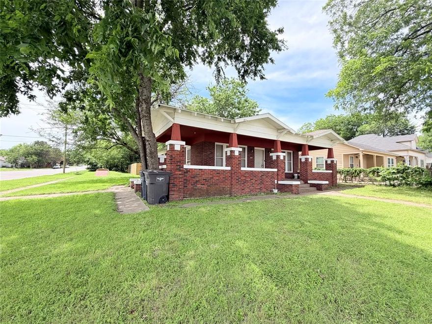 INVESTORS OPPORTUNITY- JUST MINUTES FROM THE HISTORICAL FORT WORTH STOCKYARDS!! Looking for your next project with BIG potential? This 4 bed, 1 bath brick home sits on a corner lot in a fast developing area. A specious living area with a wood burning fireplace. Conveniently located directly across the street from Rufino Mendoza Elementary School, and surrounded by restaurants, shopping centers, and entertainment! This home comes with a tornado shelter and a spacious backyard. The property does need some TLC, and with vision and care you can transform it into your dream home or an amazing rental investment. Located in a growing area with tons of future potential. This is your chance to invest in a property with character, location, and endless possibilities! The house will sell as is.