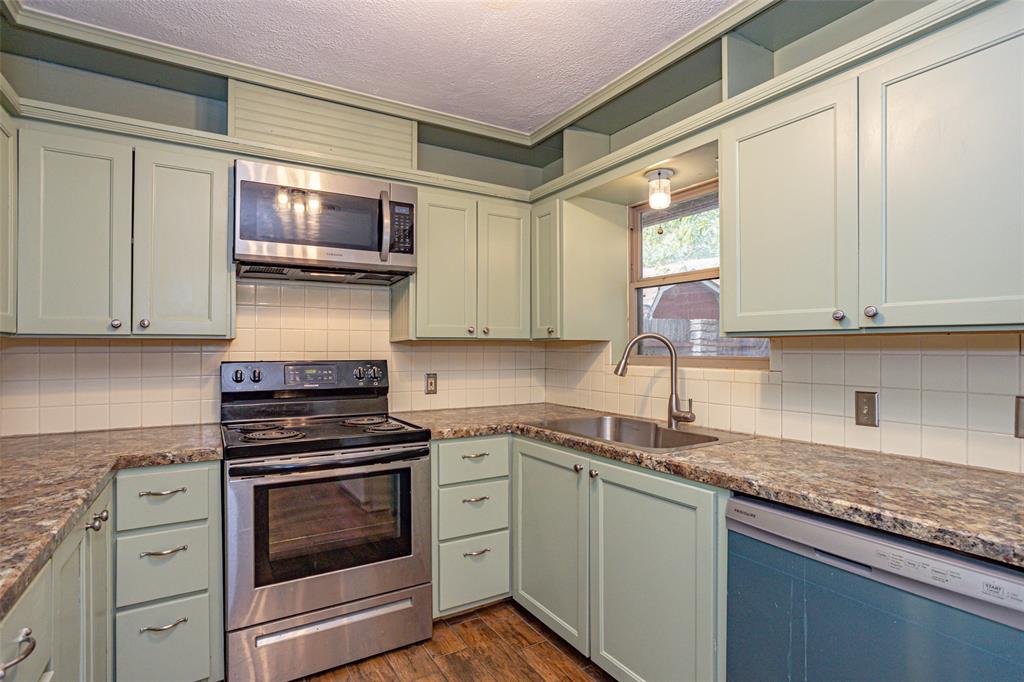 Meadow Heights - Residential