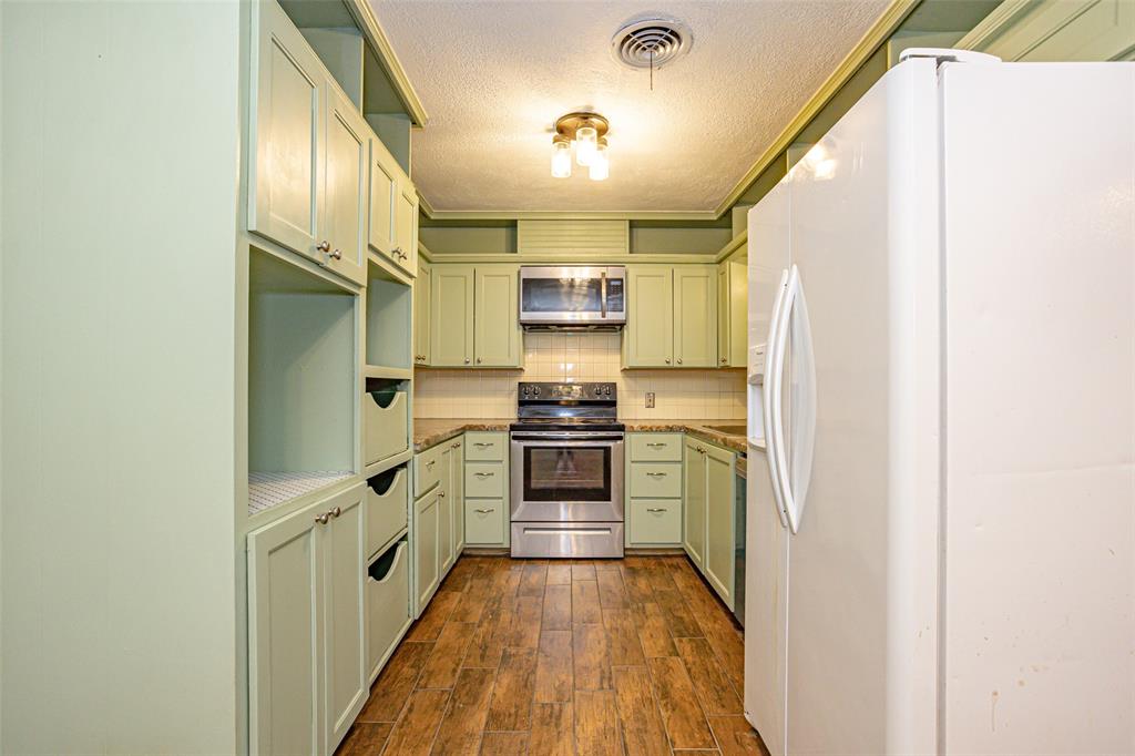 Meadow Heights - Residential