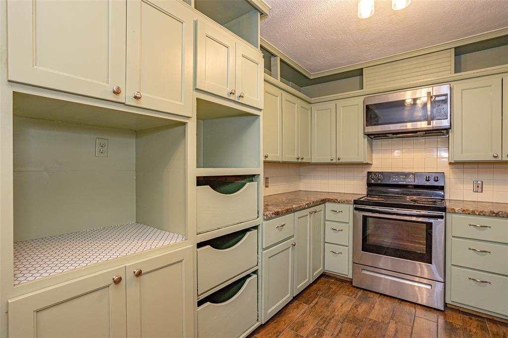 Meadow Heights - Residential