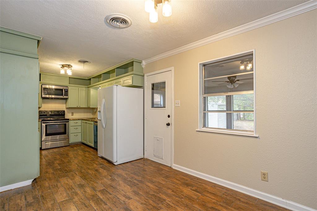 Meadow Heights - Residential