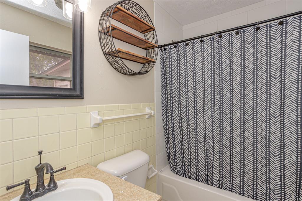 Meadow Heights - Residential