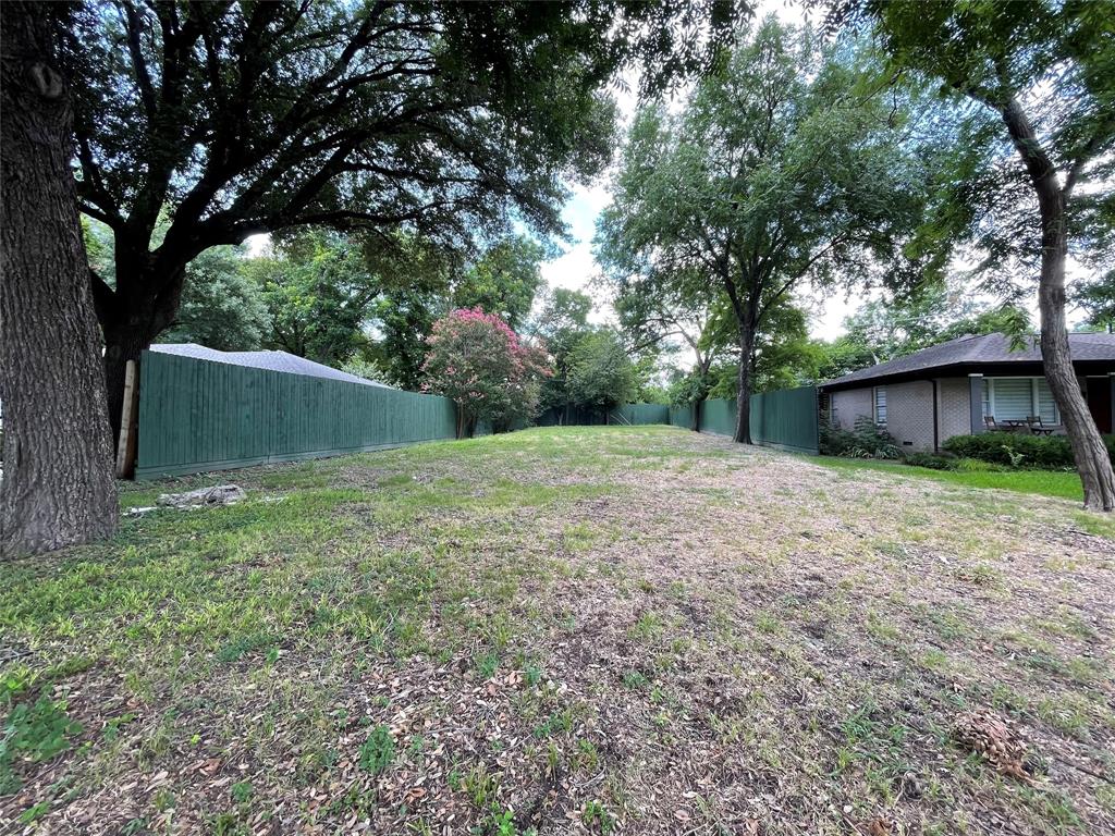 3776 Shorecrest Drive